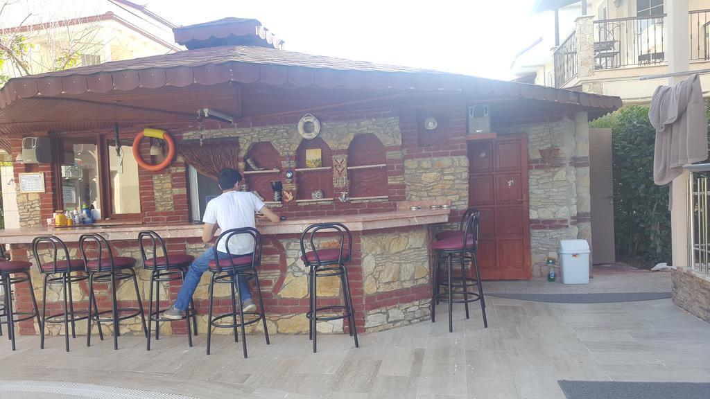 Burak Apart Hotel Fethiye Esterno foto