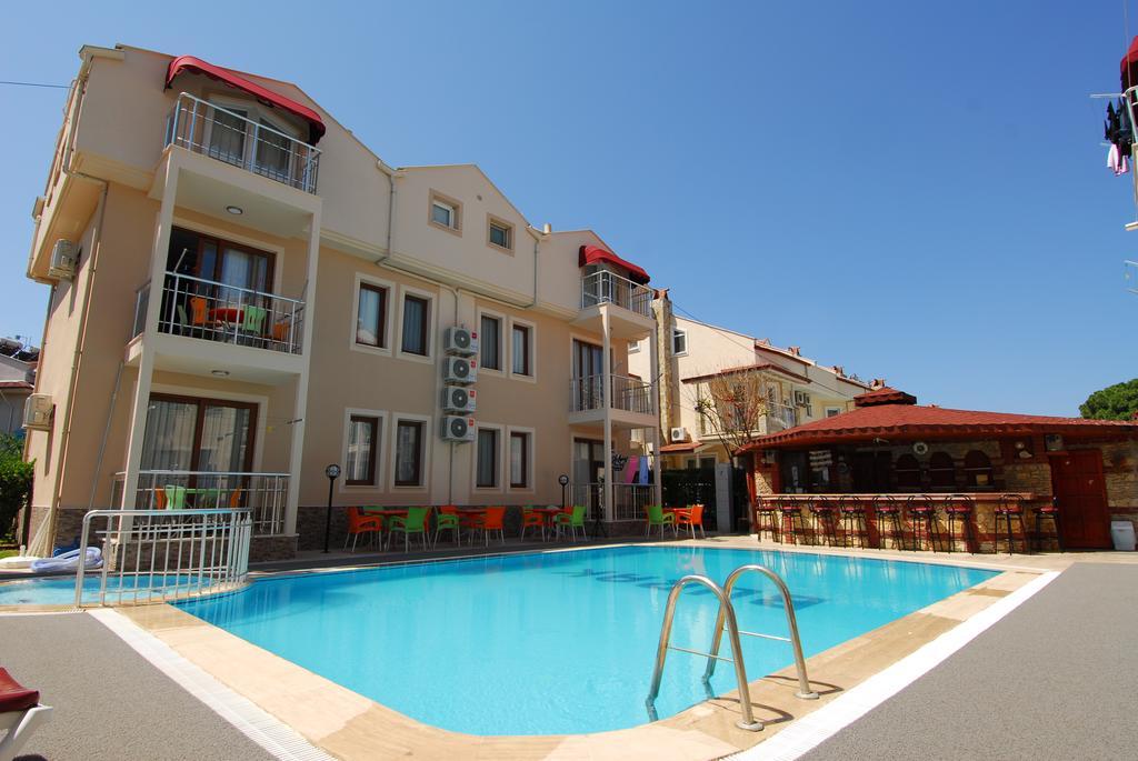 Burak Apart Hotel Fethiye Esterno foto